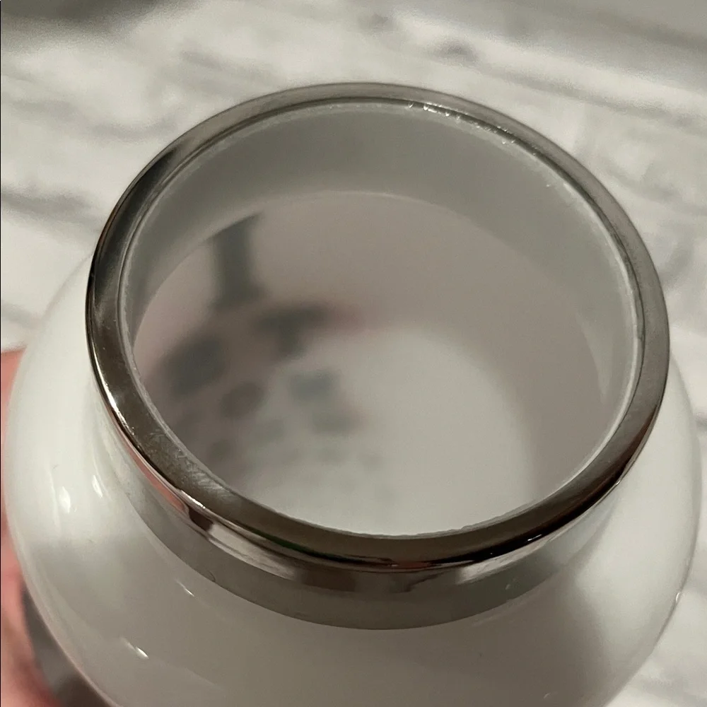 White eye test glass cocktail shaker glass Bottle liquor alcohol protein matcha